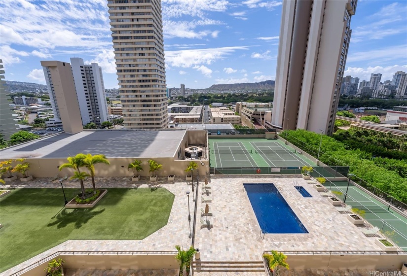 Birds eye view of the fifth floor amenities deck