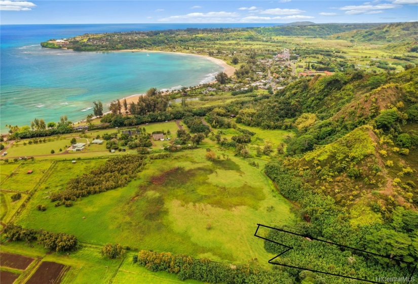 Secluded yet minutes to Hanalei Bay.