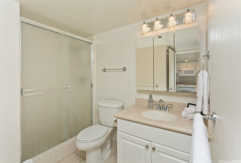 Spacious bathroom