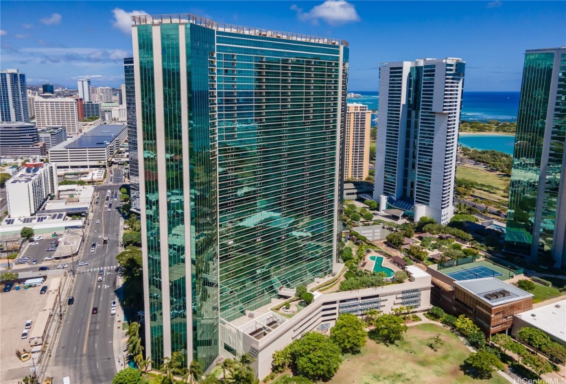 Iconic wing shaped building at the heart of Kakaako with Kolowalu park next door