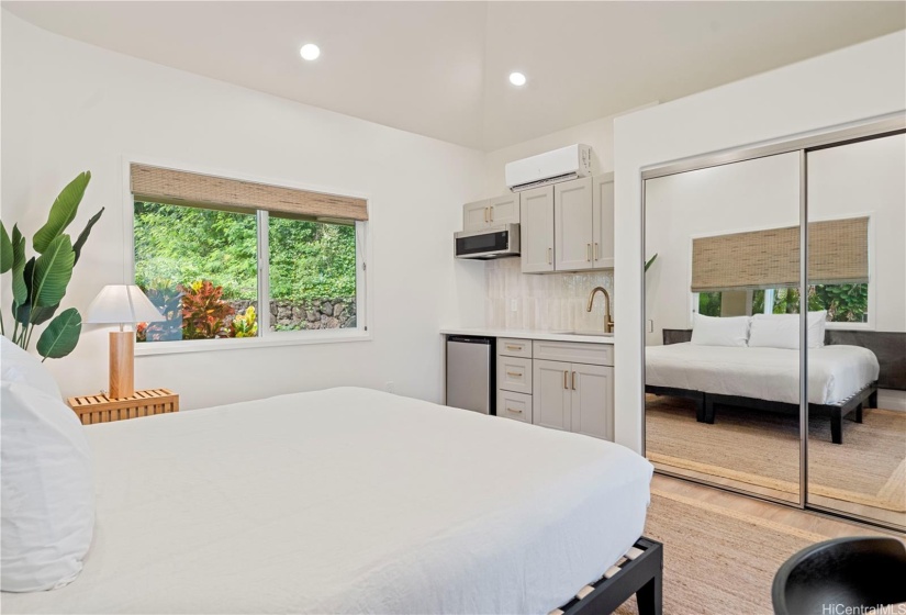 Maids Qtrs with Separate Entrance