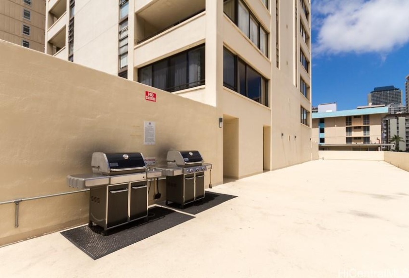 BBQ's located on pool deck