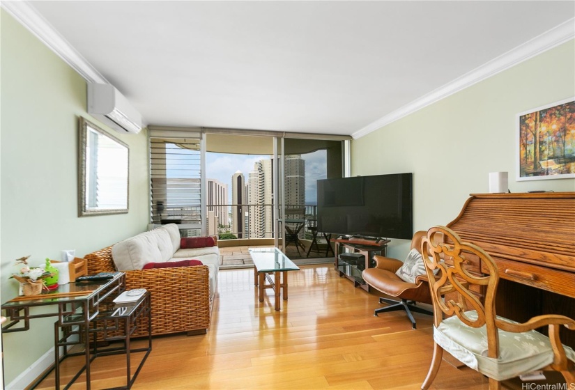 Open Concept Living Room and Lanai