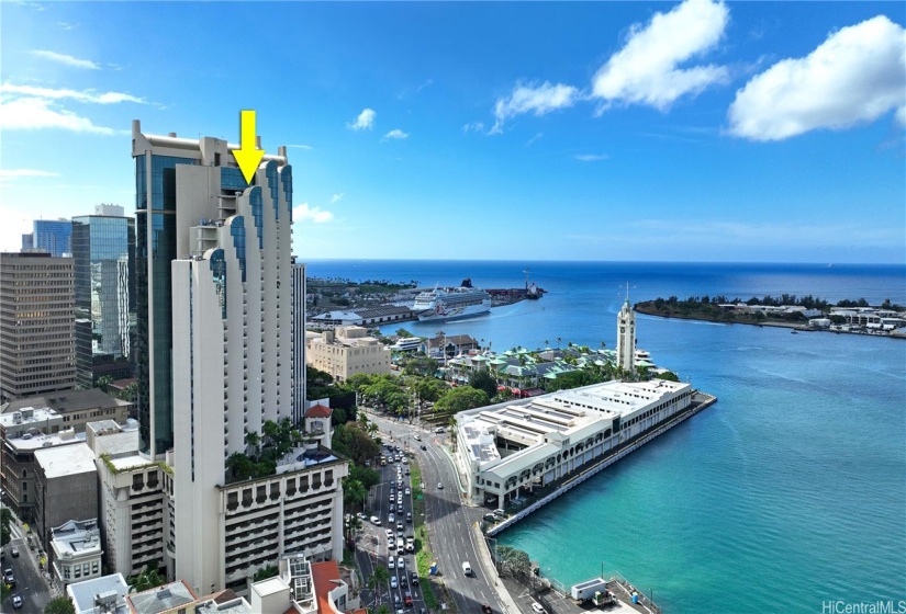 Conveniently located in downtown Honolulu