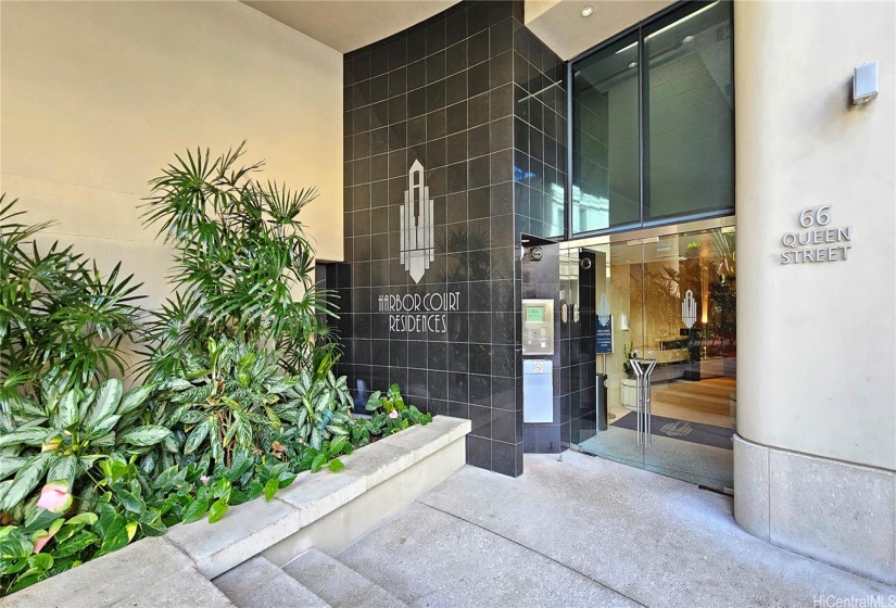 Harbor Court secured entrance