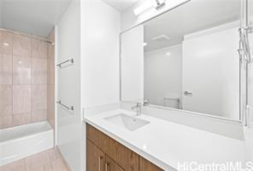 2nd bathroom