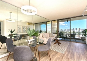 Open and bright with amazing City, Ocean, Diamond Head and Sunset views.