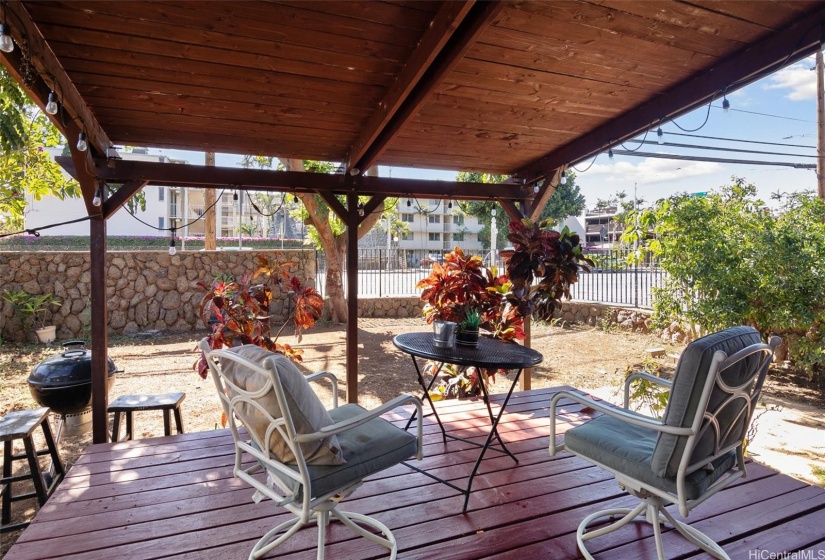 Open Lanai & Deck area