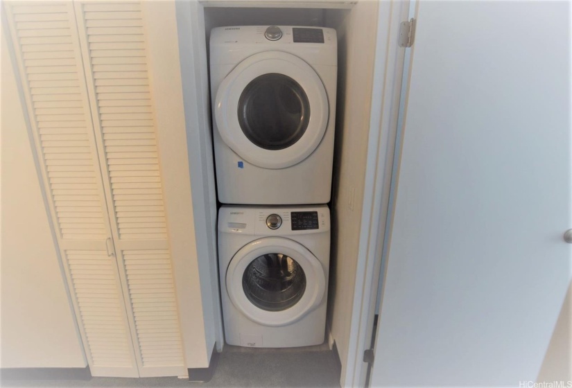 Full size washer/dryer