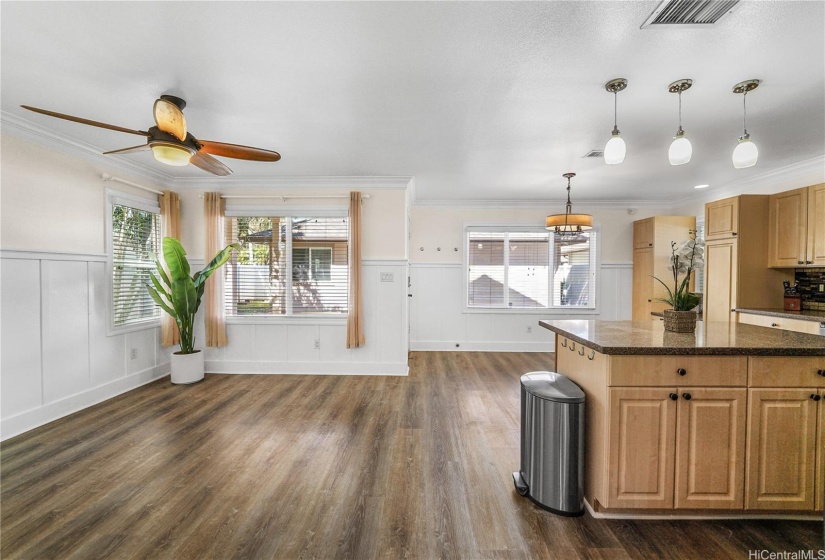 open kitchen floorplan