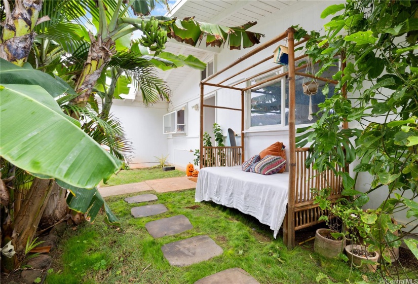 Ideal for lazy afternoons or cozy evenings under the stars.