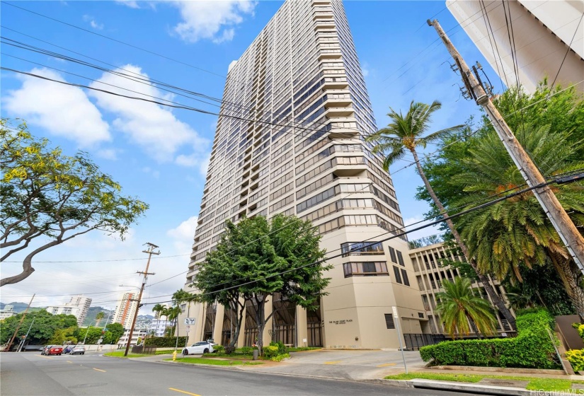 Iolani Court Plaza is an iconic building along Kapiolani Blvd.