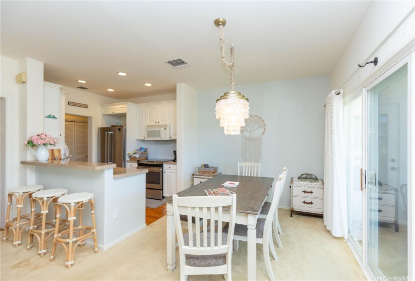 Open Kitchen & dining area