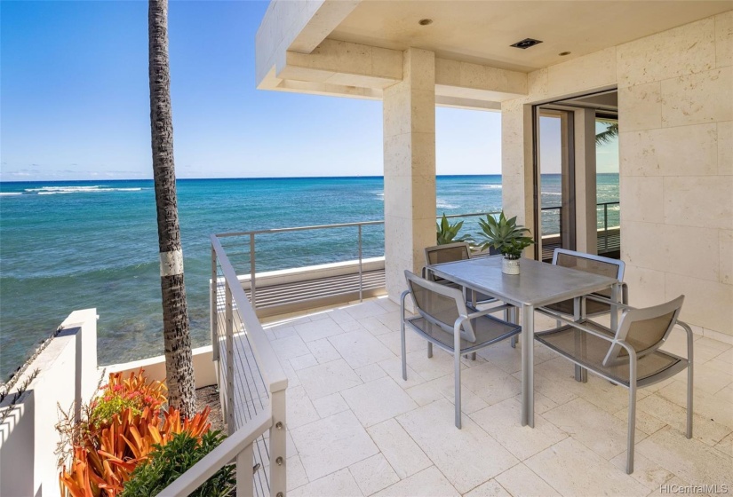 Barbeque with no complaints on your own covered, open air lanai. Includes natural gas hookup.