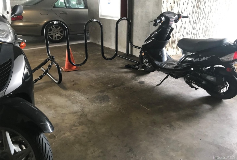 Moped/Scooter parking