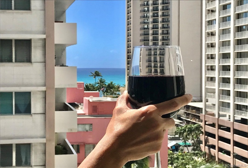 Toast to your Waikiki beach life