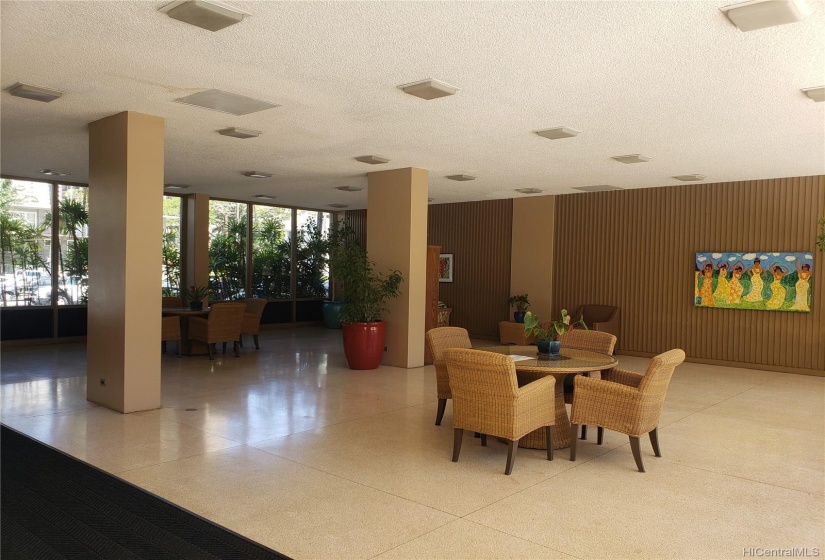 Lobby area where you can have a small meeting while social distancing.