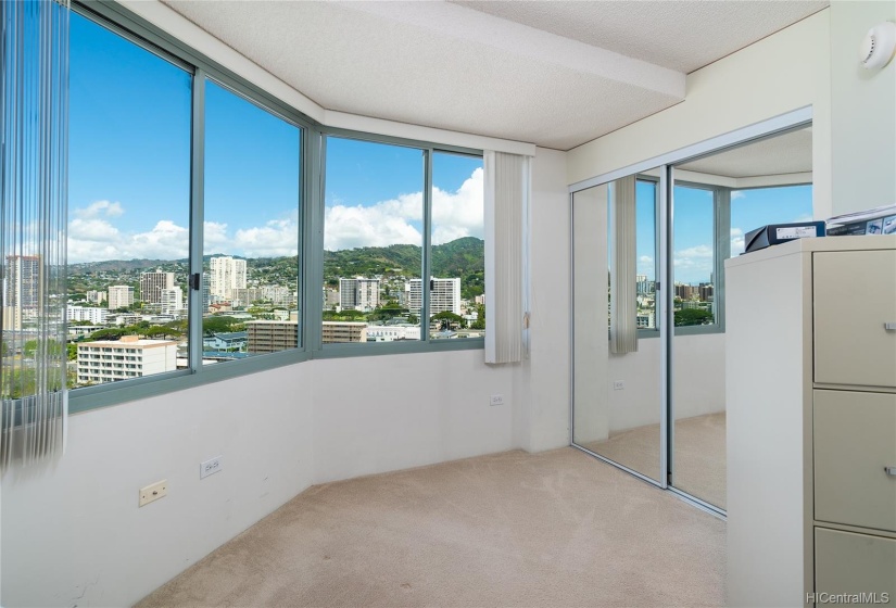 2nd bedroom with Sweeping City Views