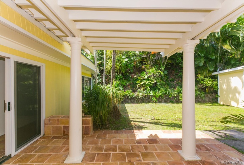 Entrance porch