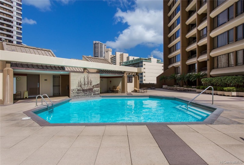 Amenities are on the 11th floor, accessible from both towers. Here is the swimming pool.