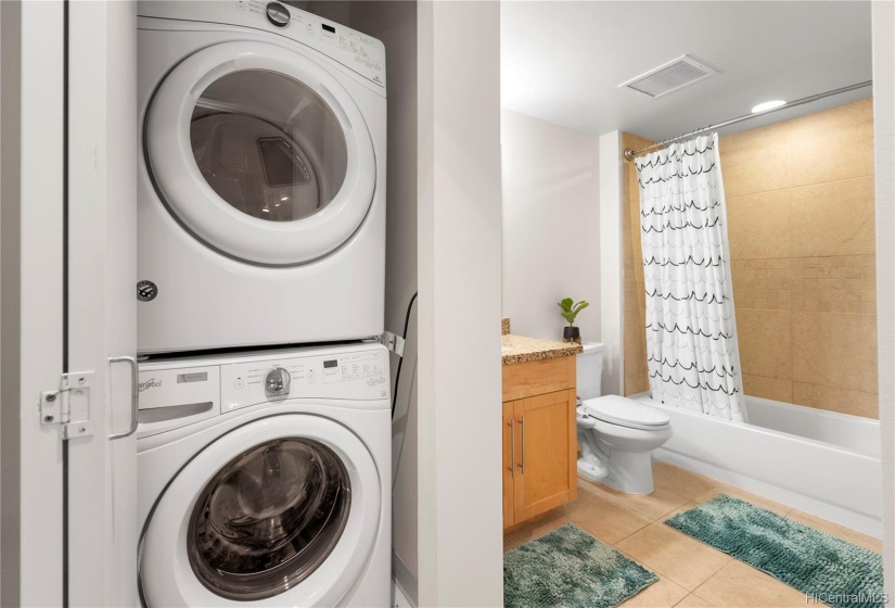 Full size laundry/guest bath