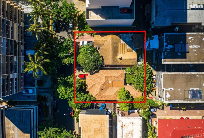 444 & 448 Keoniana St., altogether 10,000sq.ft land in apartment zone.