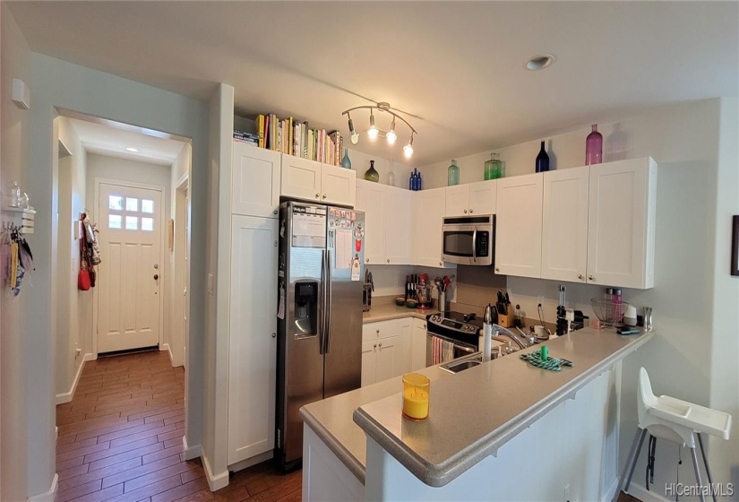 Kitchen to Hallway